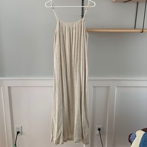 ee:some maternity linen dress